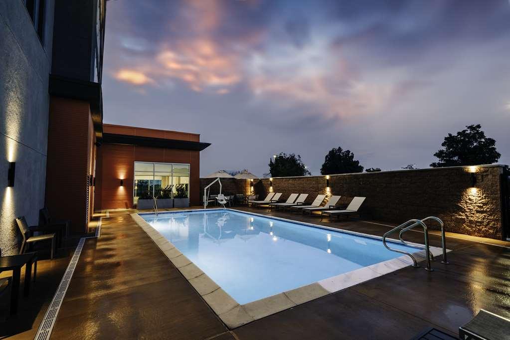 Hyatt Place Sacramento International Airport ภายนอก รูปภาพ